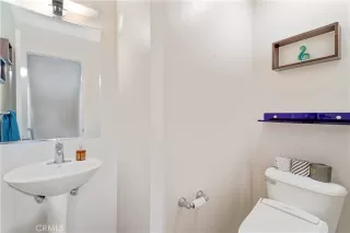 Photo #4: OC23038150 Listing