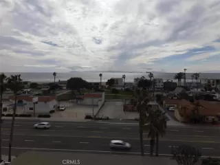 Photo #2: OC23038538 Listing 