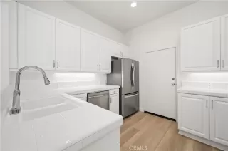 Photo #4: OC23038551 Listing 