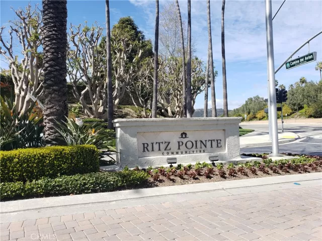 MLS: OC23038774 Condo For Sale