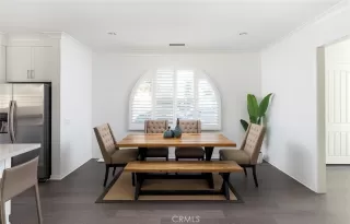 Photo #4: OC23038788 Listing