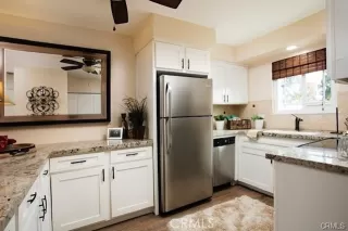 Photo #4: OC23038962 Listing 