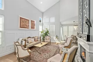 Photo #4: OC23039132 Listing