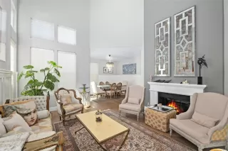 Photo #5: OC23039132 Listing