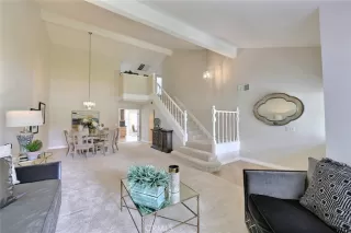 Photo #3: OC23039216 Listing 