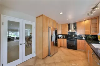 Photo #5: OC23039216 Listing 