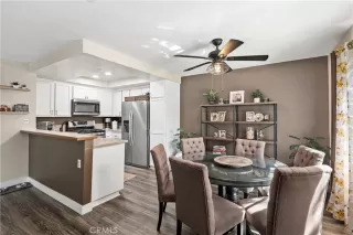 Photo #3: OC23039312 Listing