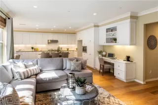 Photo #2: OC23039365 Listing 