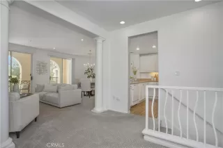 Photo #5: OC23039389 Listing 