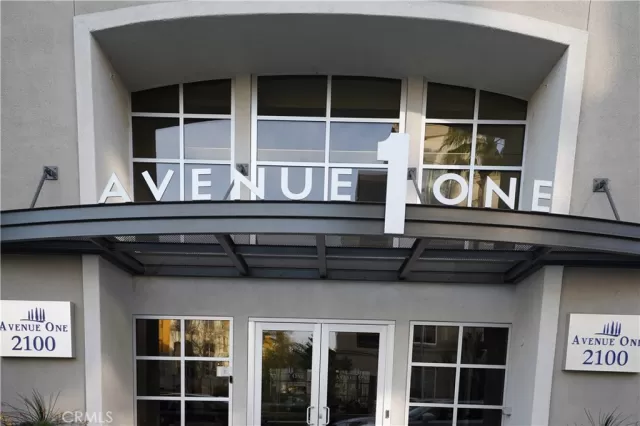 MLS: OC23039460 Condo For Sale