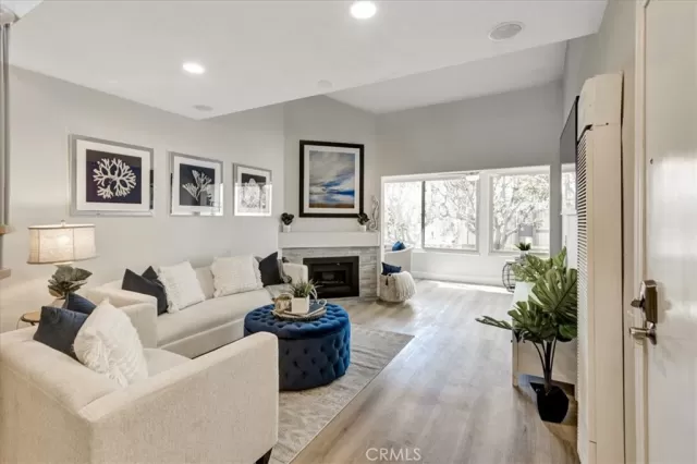 MLS: OC23040318 Condo For Sale