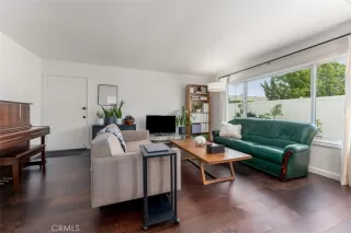 Photo #3: OC23040867 Listing 