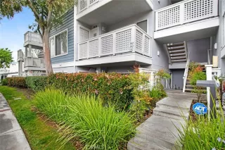 Photo #1: OC23041309 Listing 