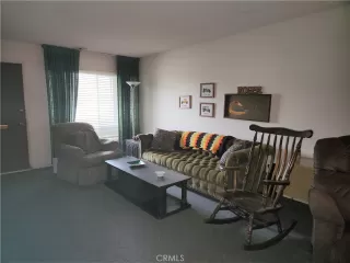 Photo #2: OC23041329 Listing 