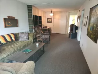 Photo #3: OC23041329 Listing 