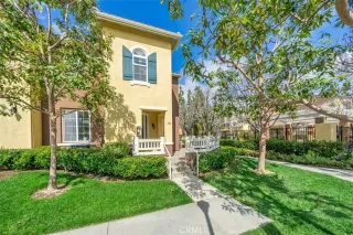 Photo #2: OC23041415 Listing