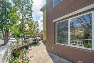 Photo #5: OC23041415 Listing