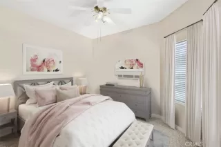 Photo #4: OC23041602 Listing