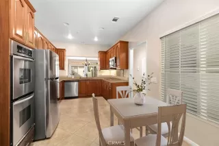 Photo #5: OC23041602 Listing