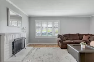 Photo #4: OC23041997 Listing 