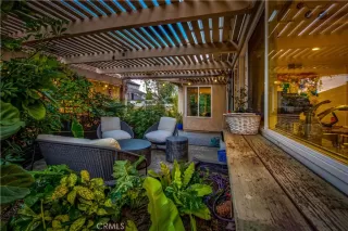 Photo #2: OC23042202 Listing 