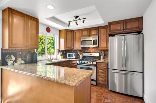 MLS: OC23042203 Condo For Sale