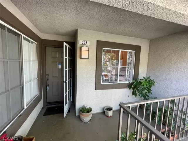 MLS: OC23042204 Condo For Sale
