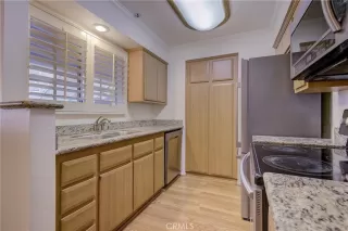 Photo #4: OC23042243 Listing 