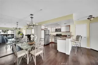 Photo #6: OC23042332 Listing 