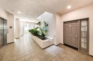 Photo #4: OC23042399 Listing 