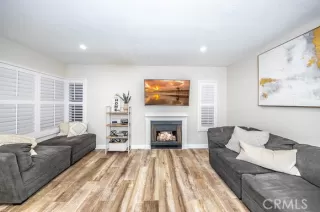 Photo #1: OC23042714 Listing