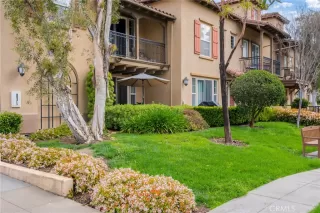 Photo #2: OC23043615 Listing 