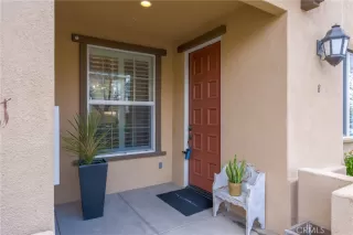 Photo #4: OC23043615 Listing 