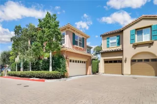 Photo #4: OC23043767 Listing 