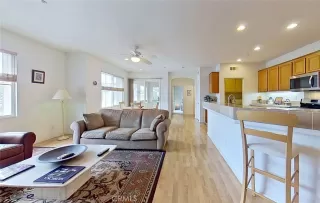 Photo #6: OC23043789 Listing 