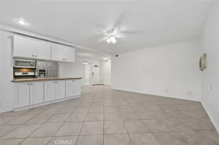 Photo #6: OC23043891 Listing 