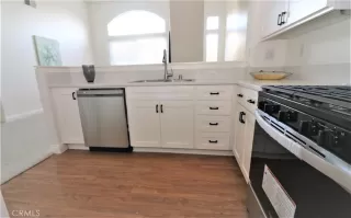 Photo #6: OC23043897 Listing 