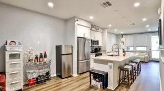 Photo #3: OC23044114 Listing 