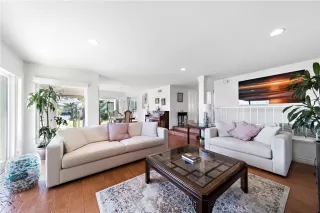 Photo #1: OC23044246 Listing