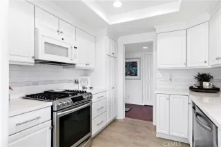 Photo #2: OC23044246 Listing