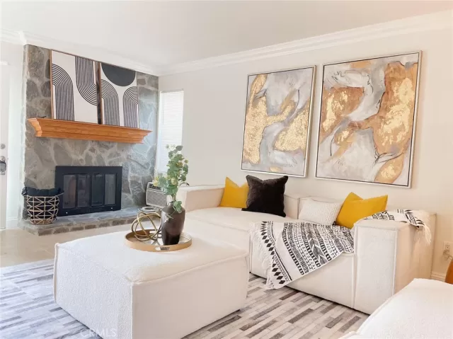 MLS: OC23044312 Condo For Sale