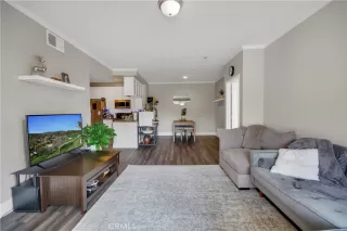 Photo #1: OC23044759 Listing 