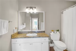 Photo #6: OC23044759 Listing 