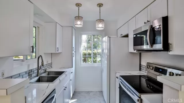 MLS: OC23044873 Condo For Sale