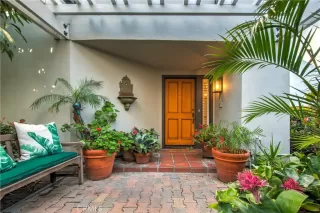 Photo #4: OC23045110 Listing 