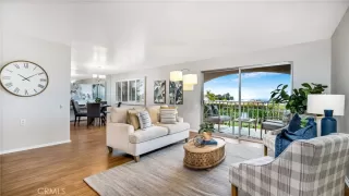 Photo #2: OC23045395 Listing