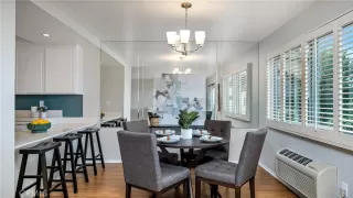 Photo #4: OC23045395 Listing