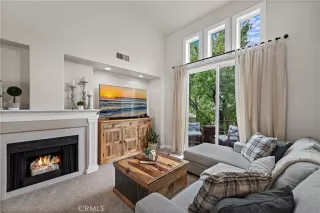 Photo #2: OC23045430 Listing 