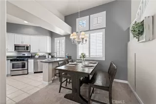 Photo #3: OC23045430 Listing 