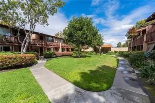 Photo #2: OC23045677 Listing